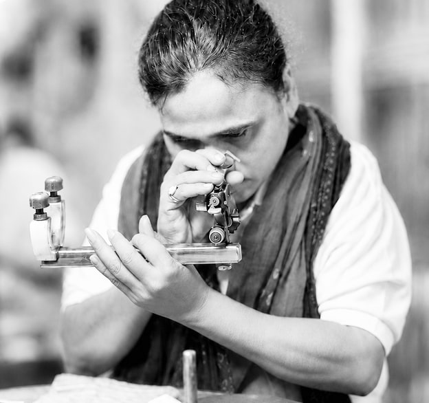 インドのダイヤ工場とパール農家