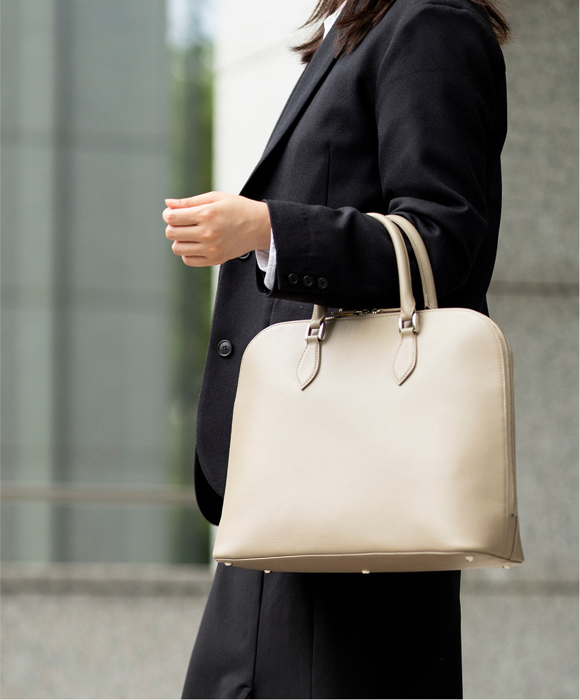 ラウンドビジネスバッグ