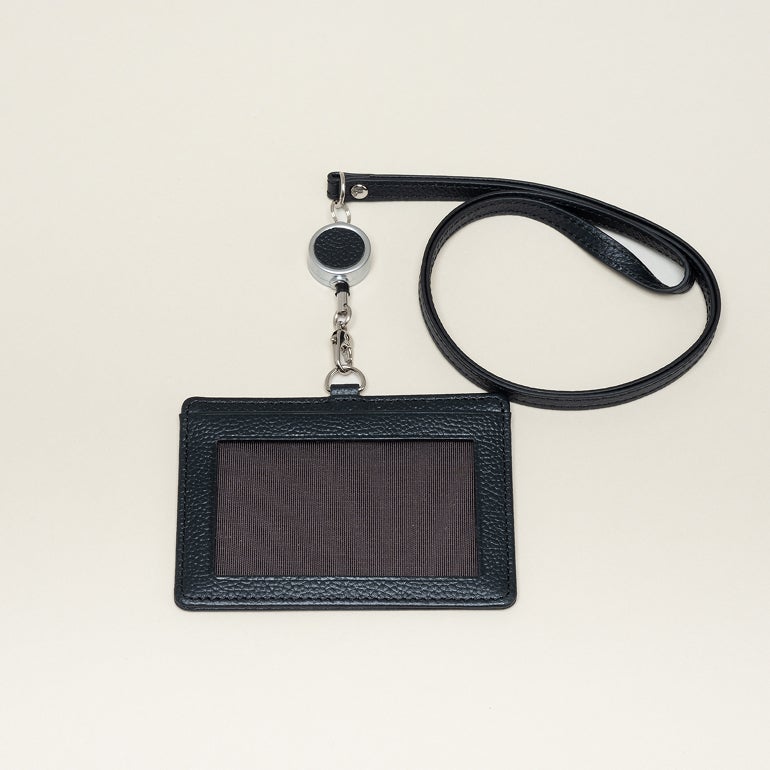 IDカードホルダー(リール付きストラップ付)｜LIB