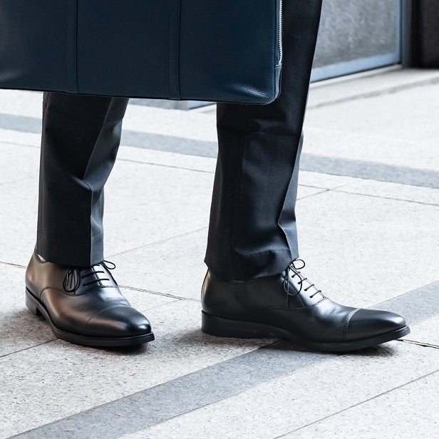 ビジネスシューズ(ストレートチップ・内羽根式・ラバーソール)