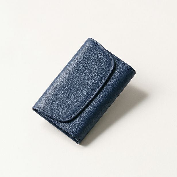 プルメシアンネイビー