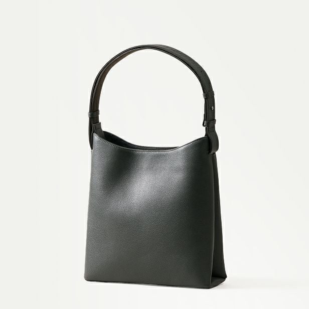 ブラックオリーブ