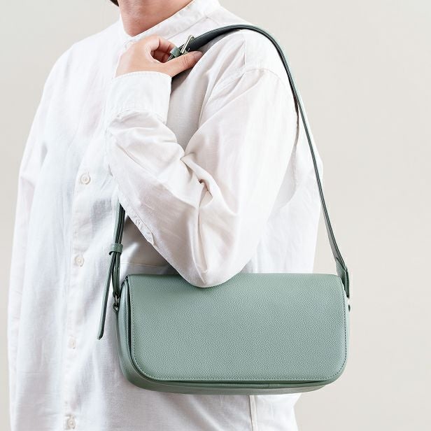 ワイドショルダーバッグ