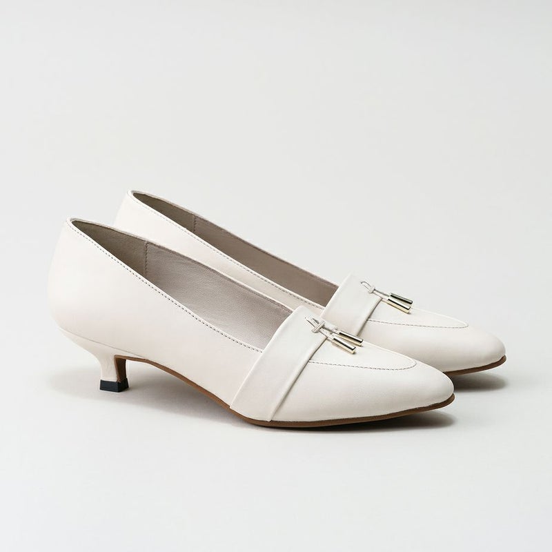 タッセルモチーフ ヒール 3.5cm (キトゥンヒール)