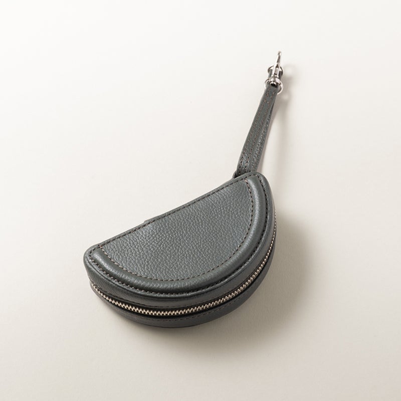 半月型チャームポーチ