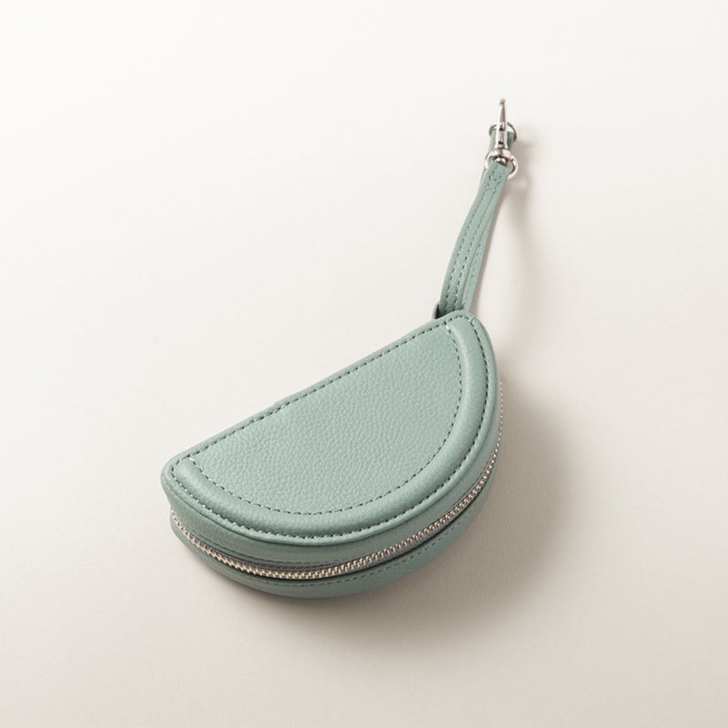 半月型チャームポーチ