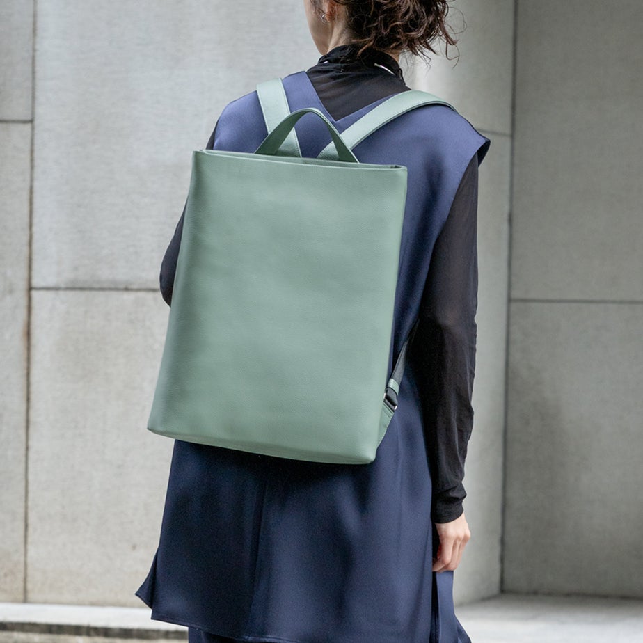 ライトバックパック